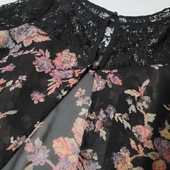 Soprano Floral Lace flowy blouse boho top S - Picture 9 of 11